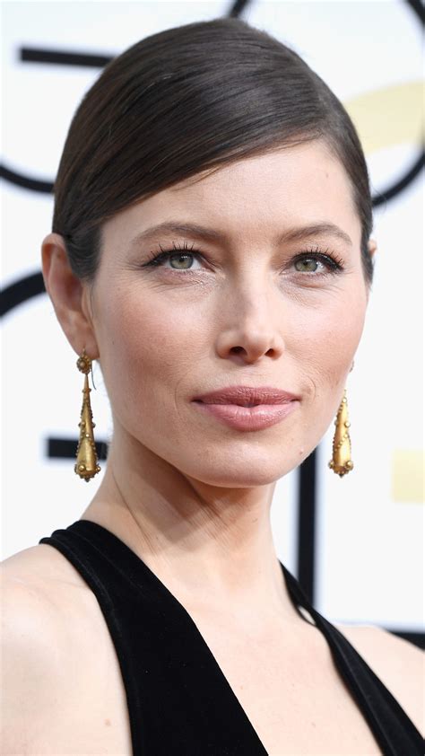 Jessica Biel from 2017 Beauty Award Winners: Makeup | E! News