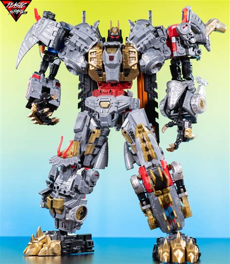 Plastic Spark • Combiner Wars Volcanicus w/ TDW Upgrade kit.