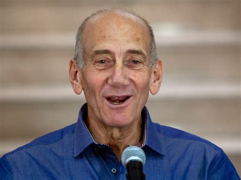 Ex-Israeli PM Ehud Olmert acquitted on key charges - CBS News