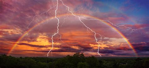 "A Beautiful Storm": A composite consisting of about 15 images in a 2 hour time span : r ...