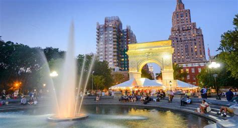 Washington Square Park Review - New York City New York - Sight | Fodor's Travel