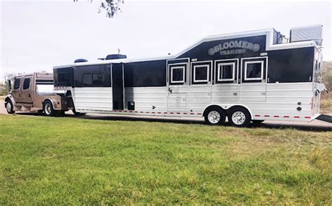 Living Quarter Horse Trailers | Wild West Trailers, LLC | Stock and ...