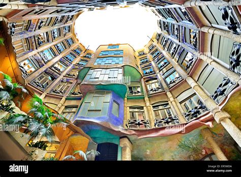 Casa Mila, Casa Milà, La Pedrera, atrium, architect Antoni Gaudi Stock ...