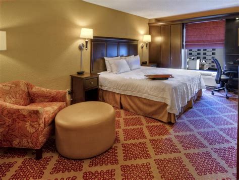 Best Price on Hampton Inn Nashville-Vanderbilt Hotel in Nashville (TN ...