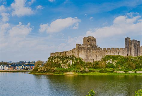 7 Spectacular Castles in West Wales - Coast & Country Holidays