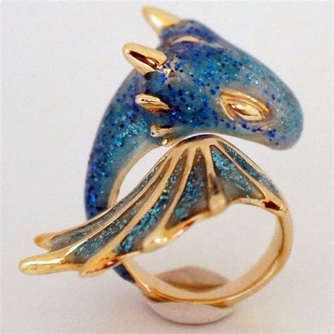 Gold Sapphire Dragon Ring - ethical.market | Dragon jewelry, Cute ...