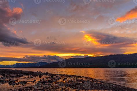 Sunset at Lake McDonald in Montana 6586473 Stock Photo at Vecteezy