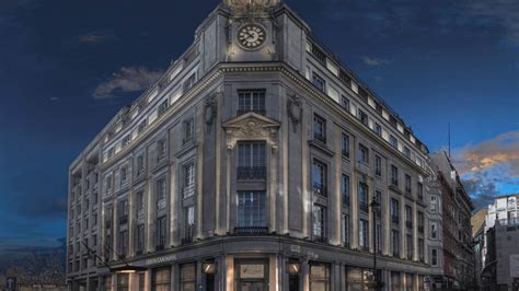 The Trafalgar St. James London, Curio Collection by Hilton (City of ...