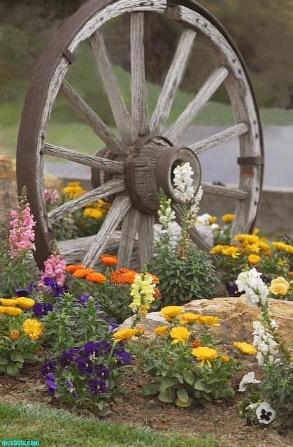 WagonWheel3 | Flower garden, Garden art