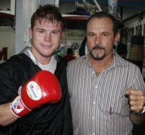 Canelo Alvarez with father Santos Álvarez | Celebrities InfoSeeMedia