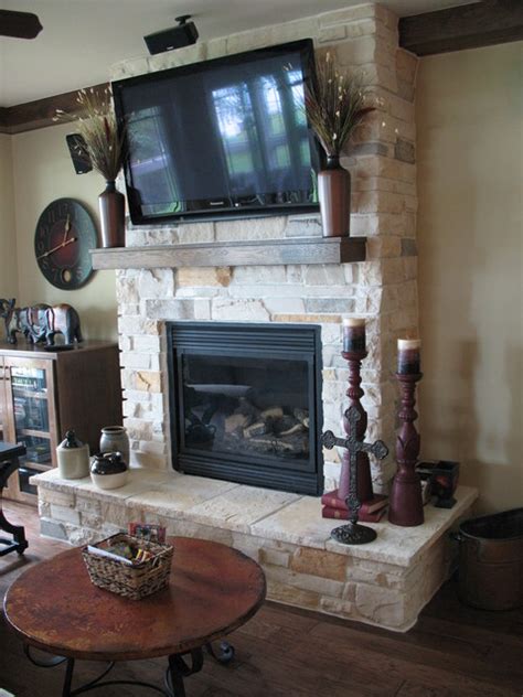 Boral Cultured Stone - Country Ledgestone - Traditional - Living Room - Detroit - by Brighton ...