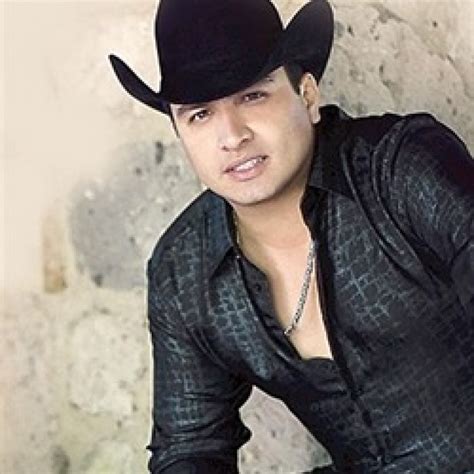 JULION ALVAREZ Tour Dates 2016 - 2017 - concert images & videos ...