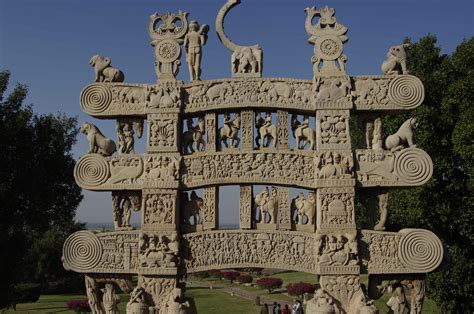 Sanchi Stupa Gate (Illustration) - World History Encyclopedia