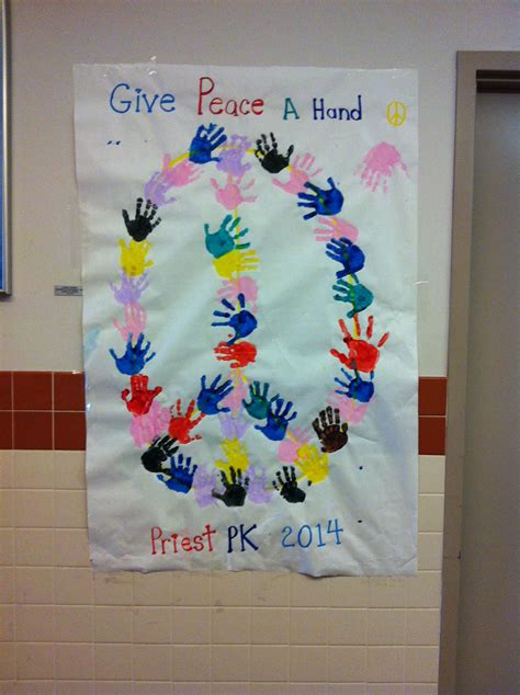 MLK day peace activity for pre-k | Remembrance day activities, Mlk crafts, Peace crafts