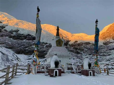 Sunrise in Tibet | Himalayas, Tibet, Tour operator