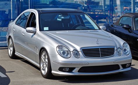 Mercedes-Benz W211 Wallpapers - Top Free Mercedes-Benz W211 Backgrounds - WallpaperAccess