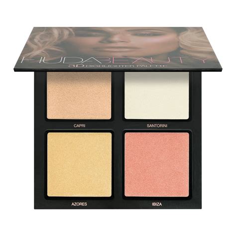 Order Huda Beauty 3D Pink Sands Highlighter Palette Online at Special Price in Pakistan - Naheed.pk