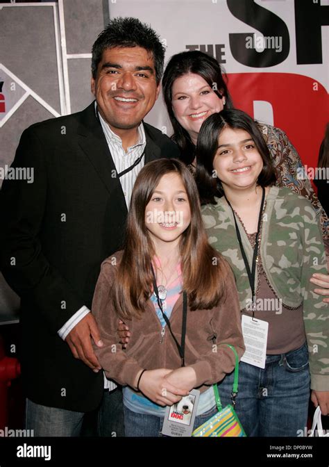 George lopez and family hi-res stock photography and images - Alamy