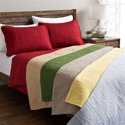 Copper Grove Tithonia Solid Quilt Set (Twin - Red - 2 Piece ...