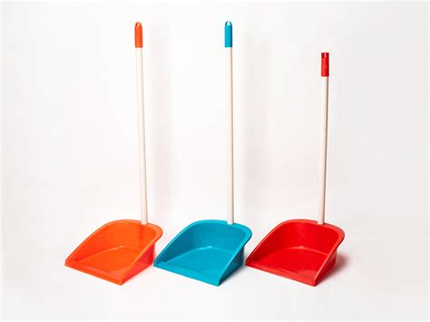 Large Dustpan + Broom Dustpan, Plastic Dustpan - China Broom and Brush price