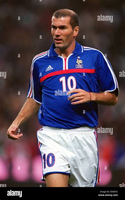 Soccer - Friendly - France v Algeria. Zinedine Zidane, France Stock Photo - Alamy