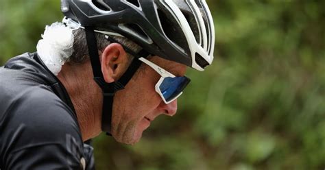 '30 for 30 Lance' Review: Unabashed tale sees Lance Armstrong trying to ...