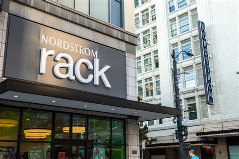 Nordstrom Rack: A Huge Opportunity for Nordstrom Investors | The Motley Fool