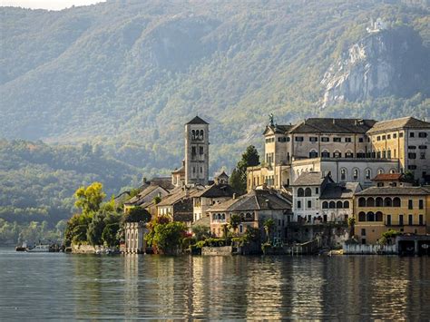 Orta San Giulio, village in Piedmont, Italy - Italia.it