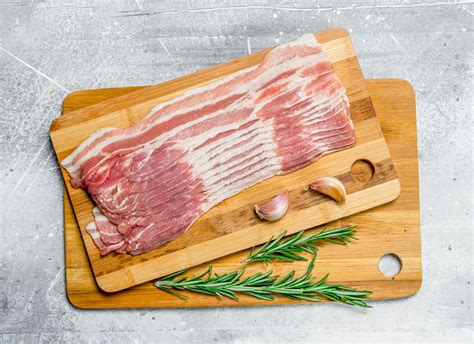 Bacon Sliced 2 lbs | Fieldsource Food Systems, Inc.