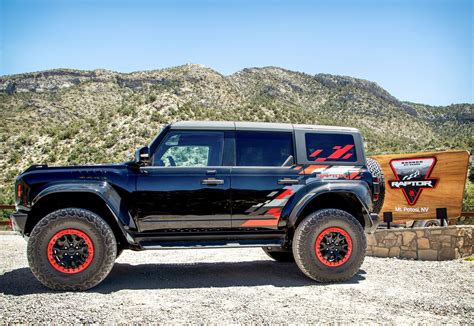 Ford celebrates Bronco's 58th birthday with "Code Orange" on the Raptor trim | Winnipeg Sun