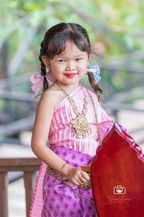 Cambodian Clothing Kids