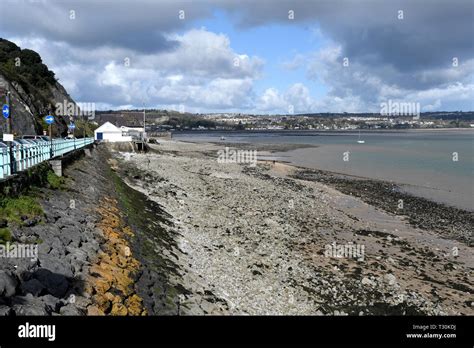 Mumbles beach hi-res stock photography and images - Alamy