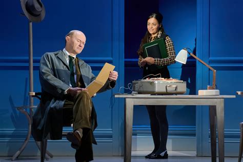 The Motive and the Cue, National Theatre, review: Mark Gatiss is ...