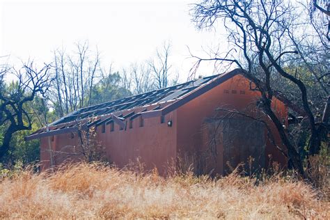 Deteriorating Abandoned House Free Stock Photo - Public Domain Pictures