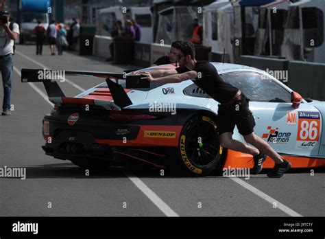 Le Mans, France. 2nd June, 2017. British Gulf Racing team car Porsche ...