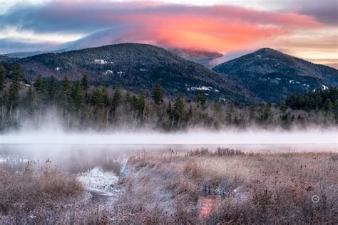 Start of winter season in the Adirondack Mountains, NY [OC][2000X1335] : r/EarthPorn