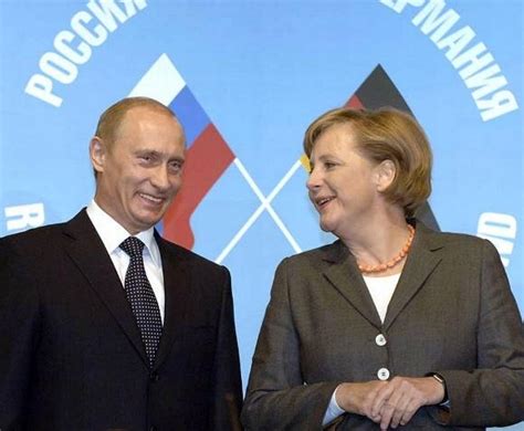 Merkel-Putin Meeting Underscores Transformed German-Russian ...