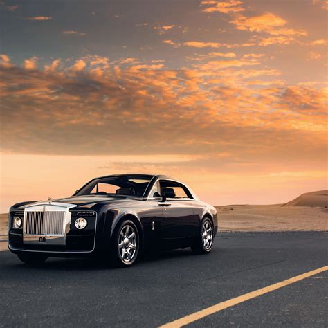 Get Rolls Royce Car Wallpaper 4K Pictures