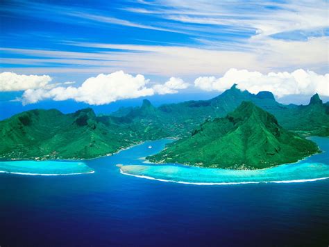 Cook's Bay and Opunohu Bay Moorea Island French Polynesia picture, Cook's Bay and Opunohu Bay ...