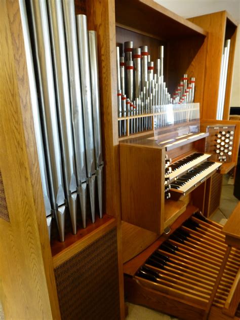 RODGERS 205 COMBINATION PIPE ORGAN