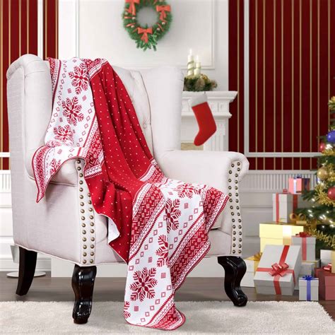 25 Cozy Christmas Blankets for Curling Up on the Couch