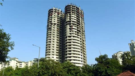 ‘5-6 hr operation’: Noida twin towers to be razed on May 22 - Hindustan ...