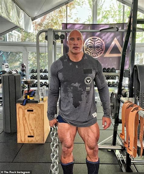 The Rock flexes his INSANELY muscular legs as he trains in the gym ahead of new film Black Adam ...