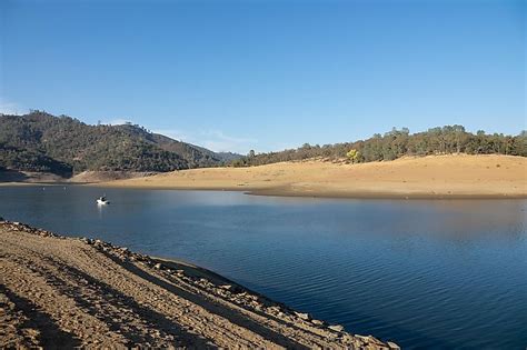 Folsom Lake, California - WorldAtlas