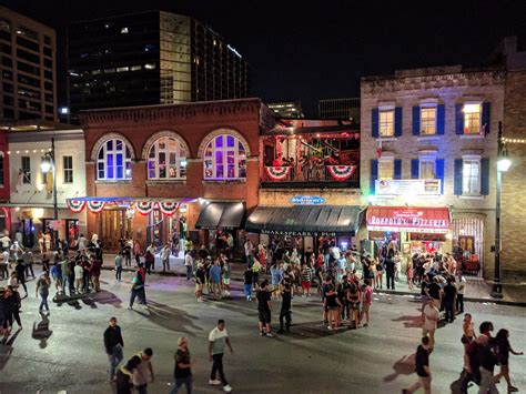 Explore Austin's West Sixth Street with a Local's Guide