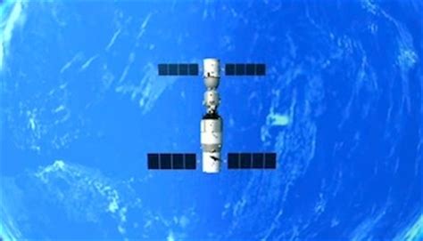 Spaceflight Now | Breaking News | Shenzhou spacecraft arrives at ...