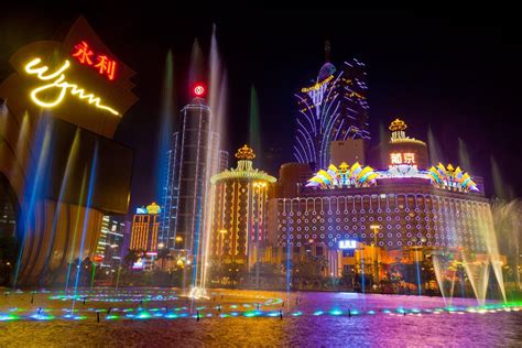 Macau Casinos Celebrate New Gaming Law, Thank Government