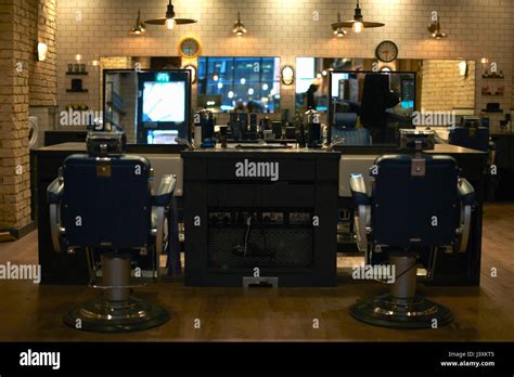 Retro style barber shop interior Stock Photo - Alamy