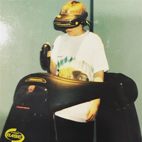 Virtual Reality gaming in the 90s : r/gaming