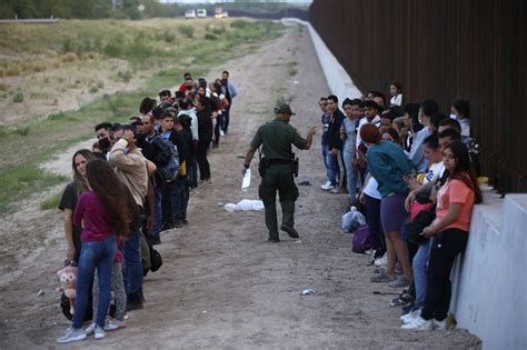 Border Patrol reports 2.4 million migrant arrests at southwest border ...